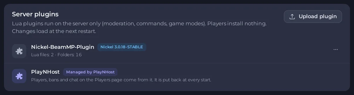 بطاقة إضافات الخادم مع إضافة PlayNHost وزر رفع إضافة